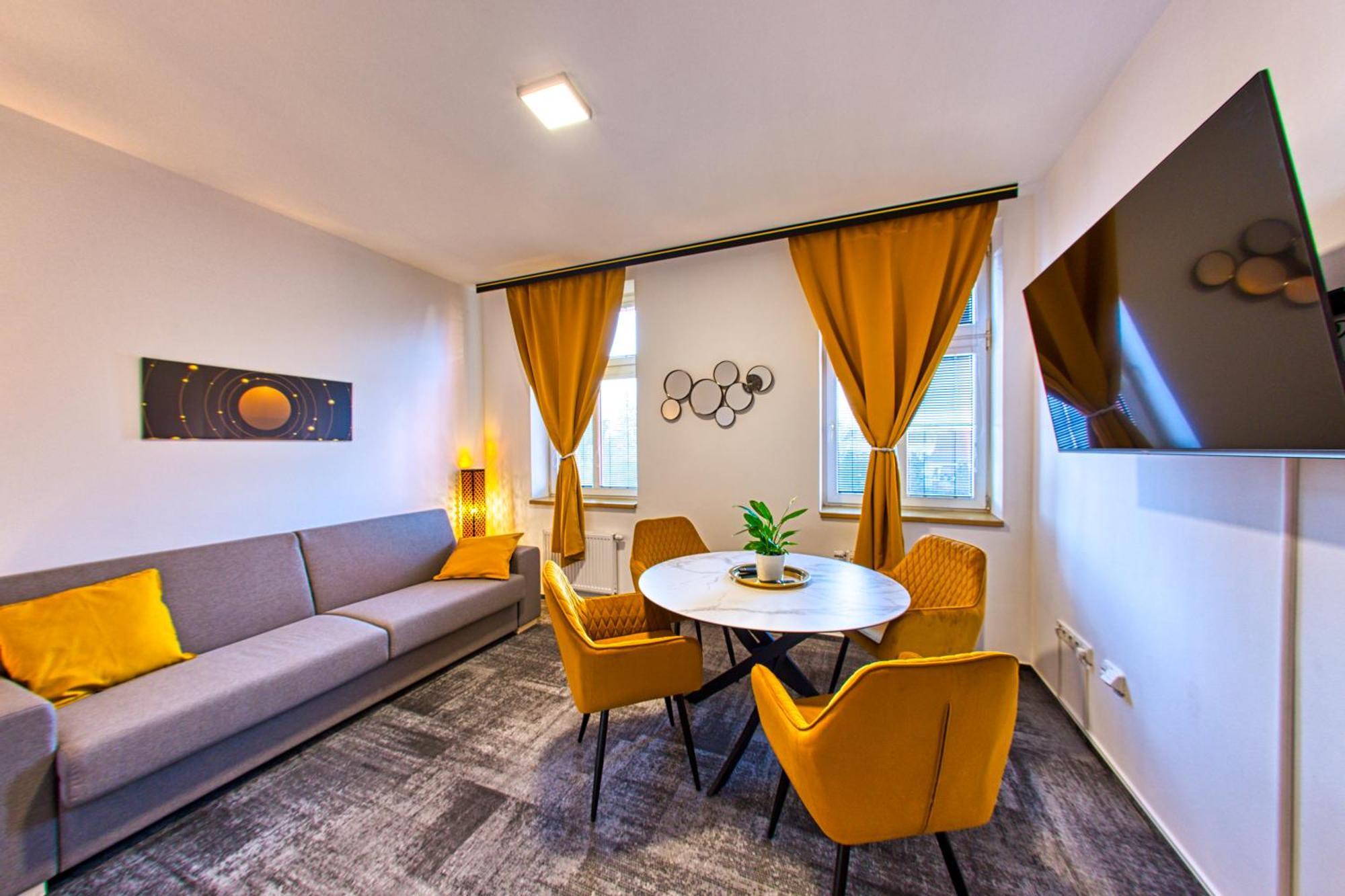 Narodni Dum Podborany Hotel Екстериор снимка